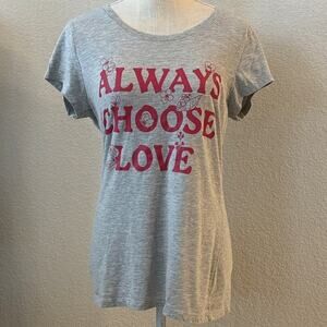 Wound Up “Always Choose Love” Gray Graphic Juniors T-shirt Valentines XL (15-17)